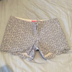 EUC Lilly Pulitzer Buttercup Shorts